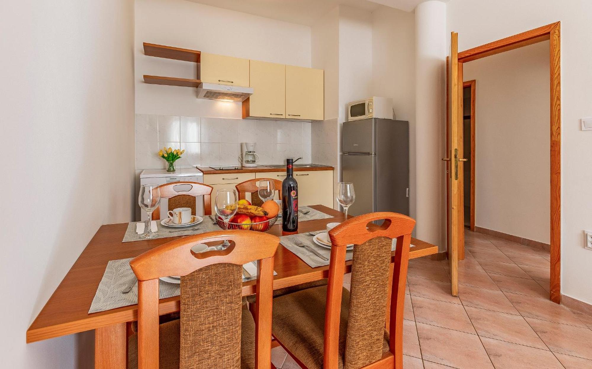 Apartments Rok Pula Exterior photo